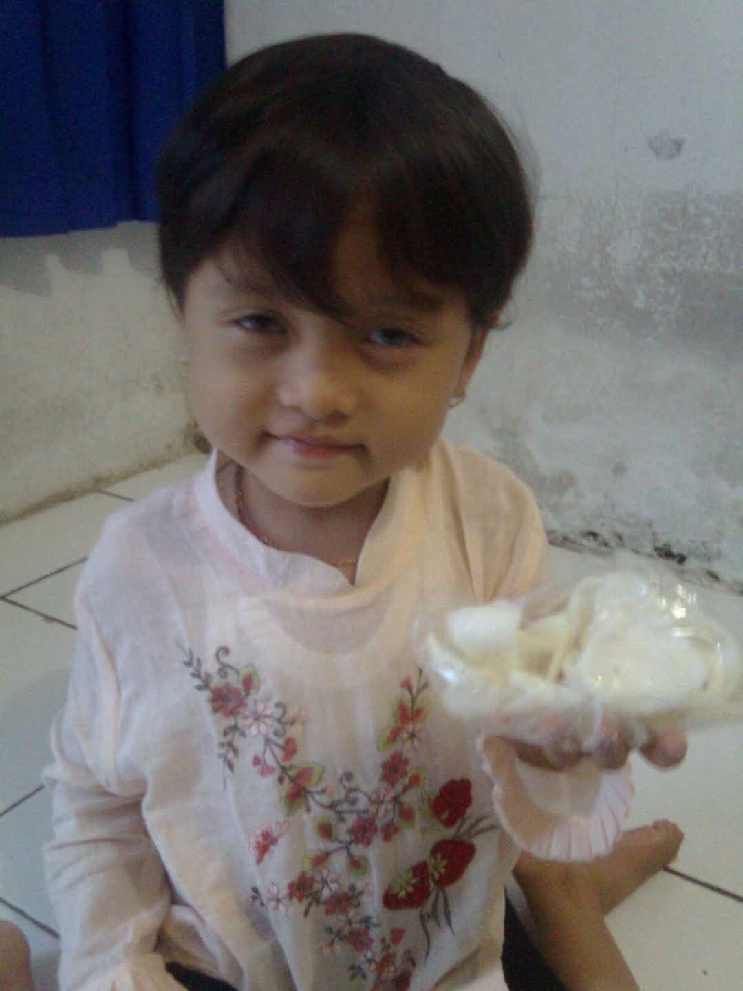 Foto kenangan 9: another little memory